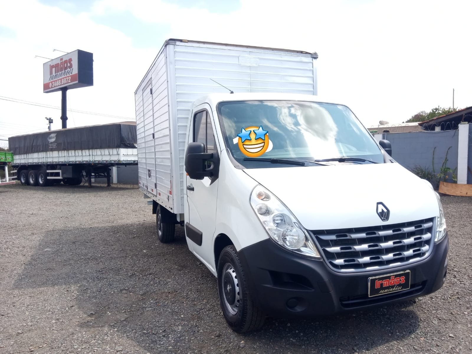 Renault Master Baú Ano 2016 – Irmãos Caminhões